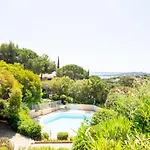 Les Coteaux De La Nartelle-30 By Interhome アパート