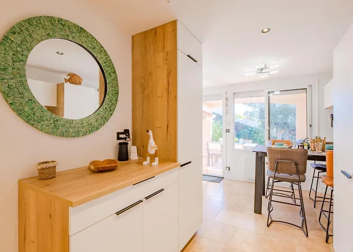 Les Coteaux De La Nartelle-30 By Interhome